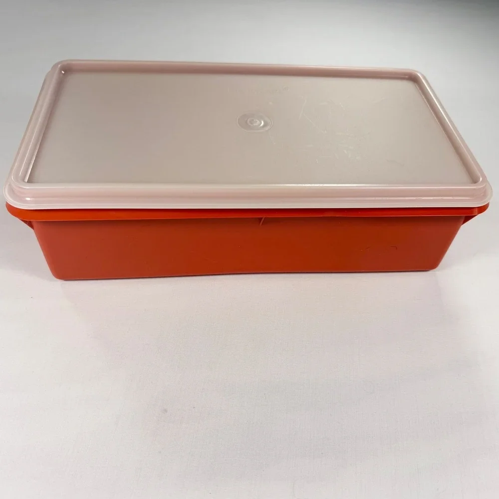 Vintage Tupperware 1970s Burnt Orange Rectangular Picnic To Go Container 677-7